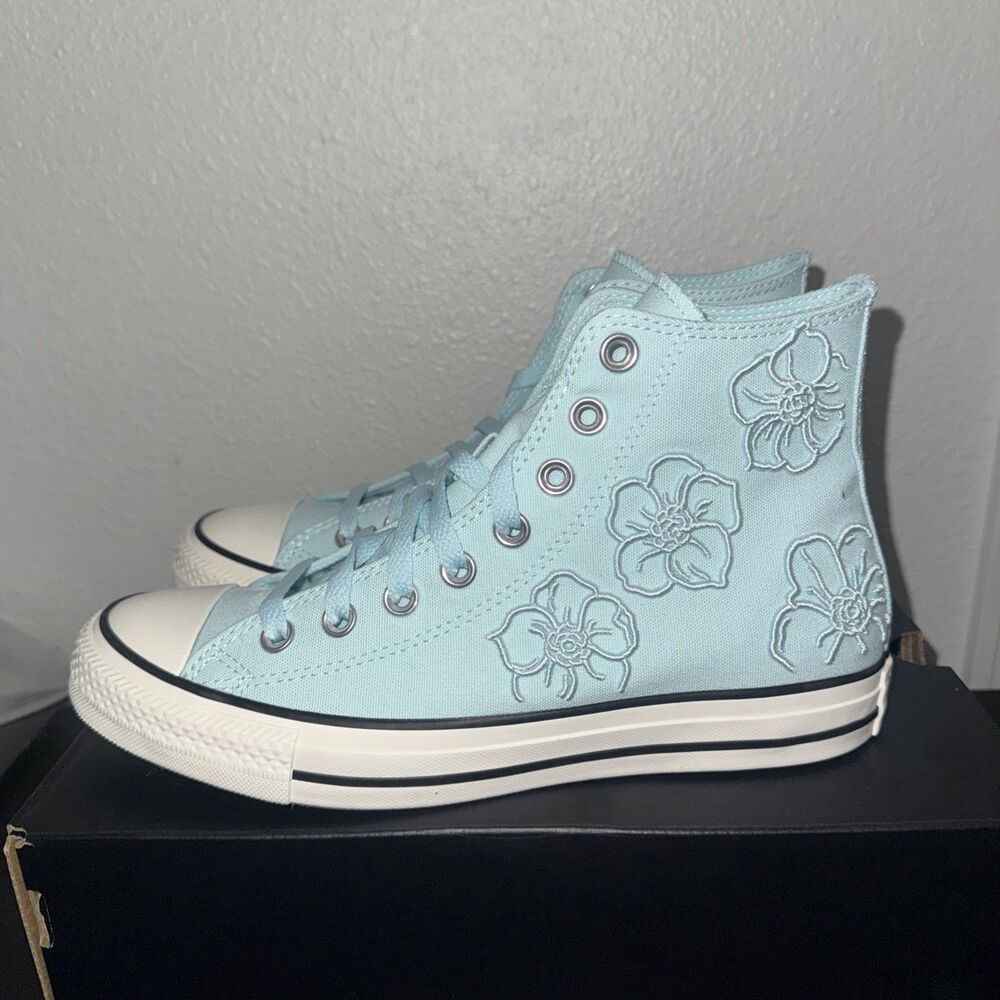 Converse CTAS Rained Out /Egret Women's 8.5 High Top Sneakers-Asst NWB A21409F - Picture 3 of 6